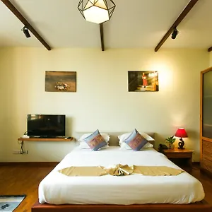 https://ambassador-hill.yangonhotels.org